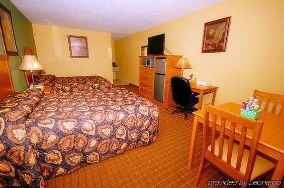 Coach Light Inn Brenham Ruang foto